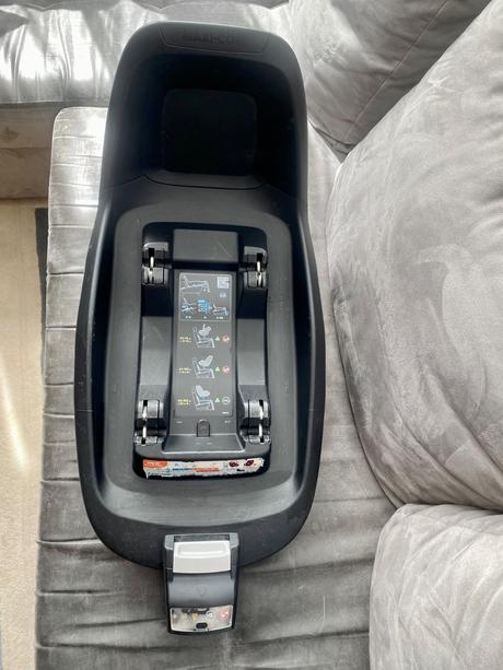 Maxi cosi základňa (base) 2wayfix, maxi cosi