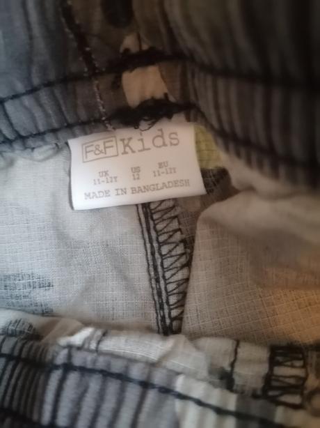 Kratasy maskačove, 152