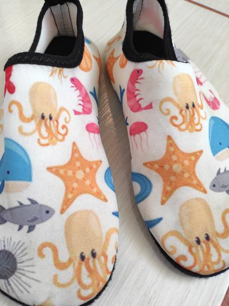 Topánky do vody, 28