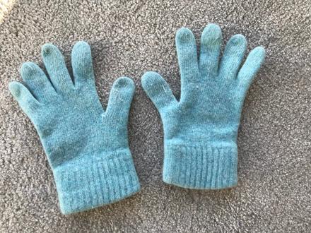 Rukavice zn. stefanel, 122