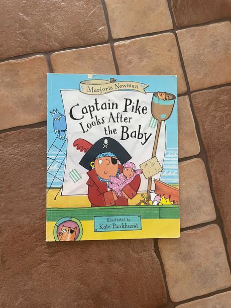 Captain pike looks after the baby,