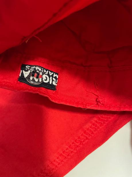 Om červené tenšie nohavice, original marines,134 / 140