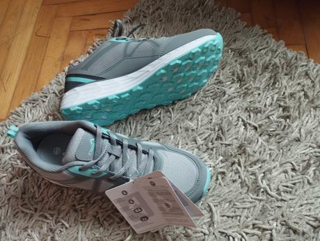 Turistická obuv-nove, 40