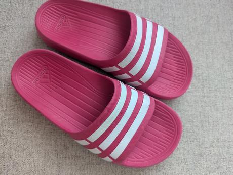 Adidas šľapky, adidas,34