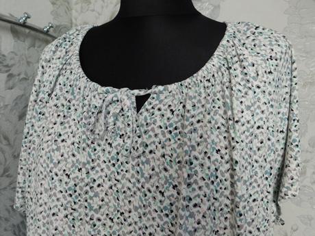 Kvalitna tričkova bluzka, 48