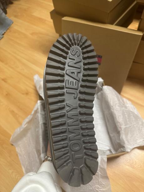 Tommy jeans snehule, tommy hilfiger,40