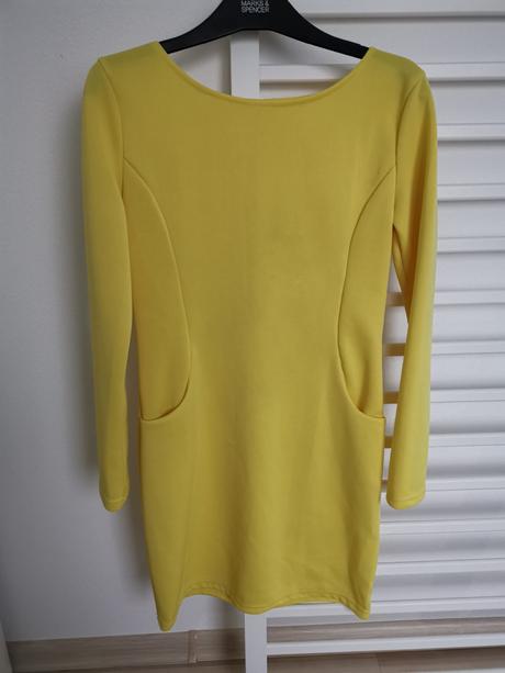 Žlté šaty s vreckami, s