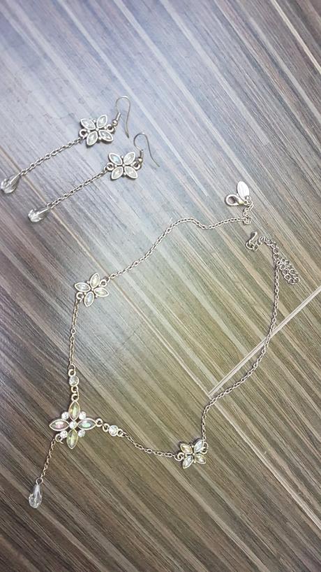 Náhrdelník+ náušnice, 