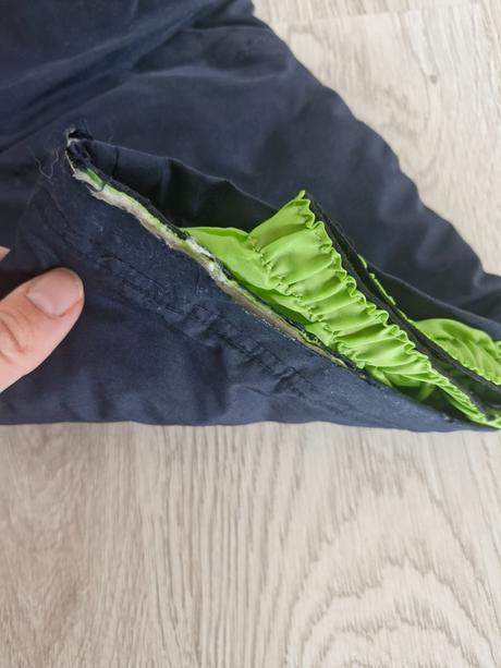 Nohavice do snehu, 110