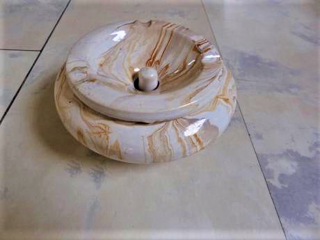 Keramický popolník, 