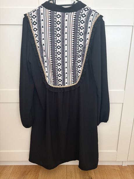 Dámske šaty new collection, m