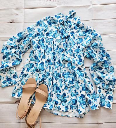 Krásna zaujímavá blúzka, 36