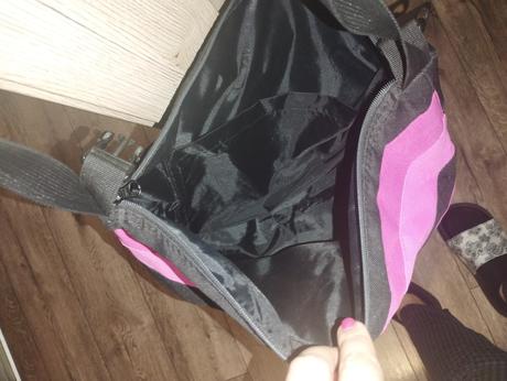 Taska na kocik, pinkie