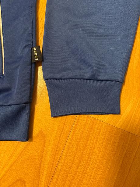 Teplakova súprava, xs