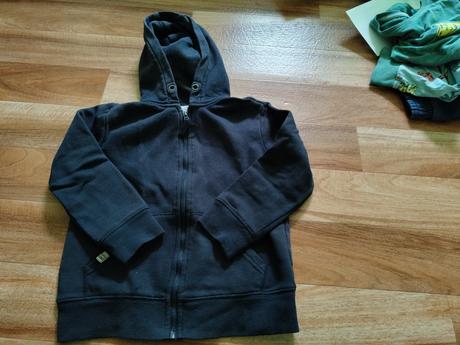 Mikinu, reserved,122