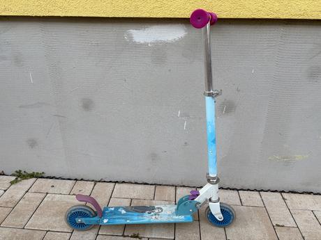 Dievčenská kolobežka frozen, 