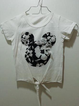 Biele tričko s minnie, 98