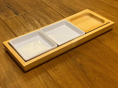 Servírovacia sada misiek na drevenom podnose, 