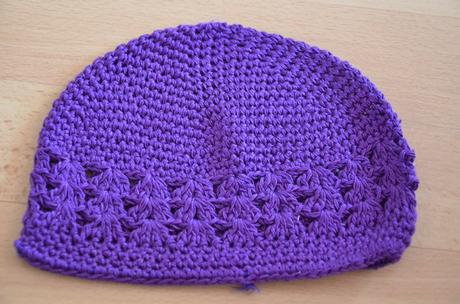 Čiapka hackovana s kvietkom, <50 - 92