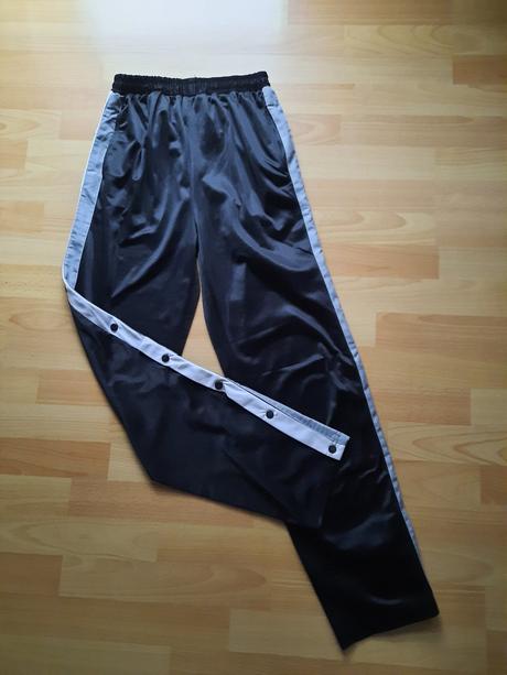 Chlapčenské športové tepláky, 164