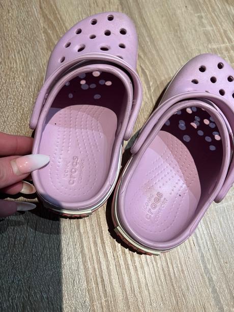 Crocs, crocs,29