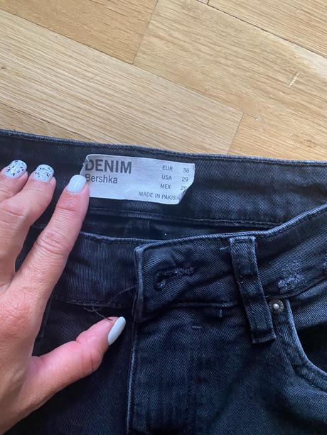 Rifle cierne, bershka,28