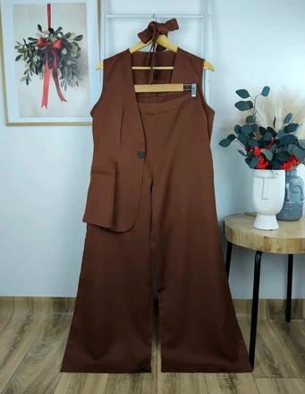 Elegantný dámsky kostým, 42 / 44