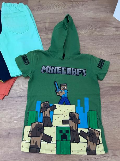 Balík tričiek a kraťasov, 122–134