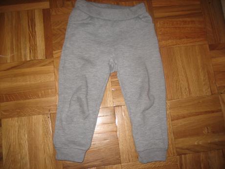 Teplaky 2kusy, frog,92