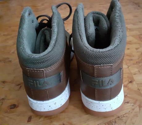 Oteplené botasky zn. fila, fila,41