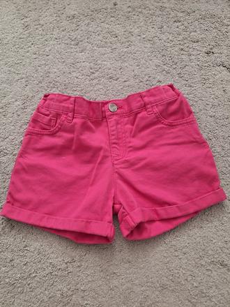 Šortky, f&f,128