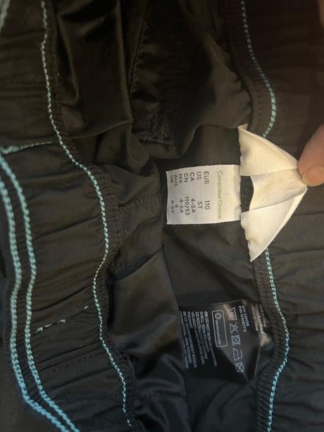 Nohavice na turistiku, h&m,110