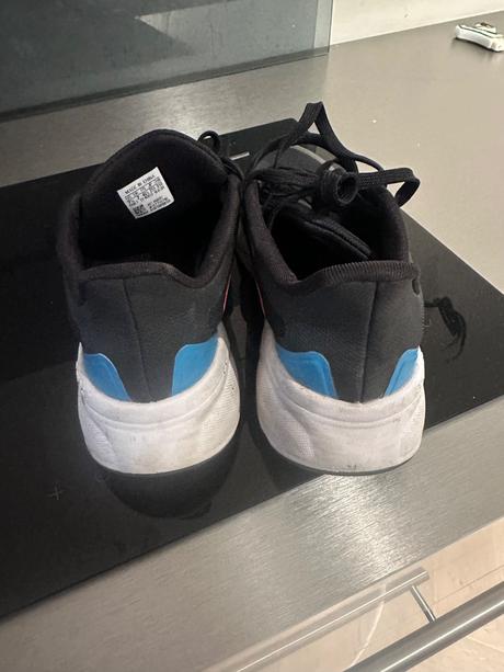 Adidas tenisky, adidas,40