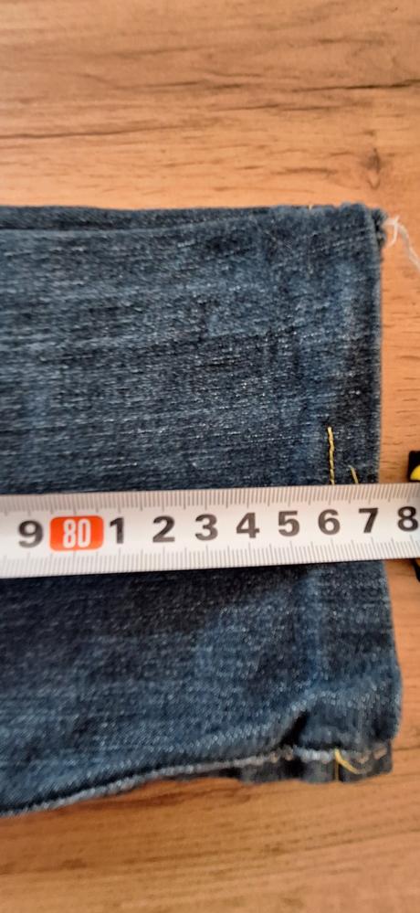 Slim rifle, levis,152