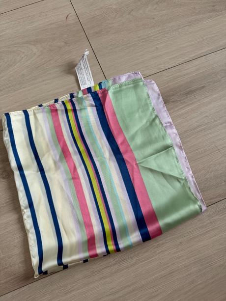 Pasikava šatka, stradivarius