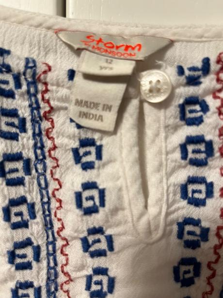 Krásne šaty, monsoon,152