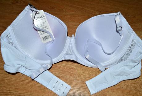 Dámska luxusná podprsenka, 70c - 95c