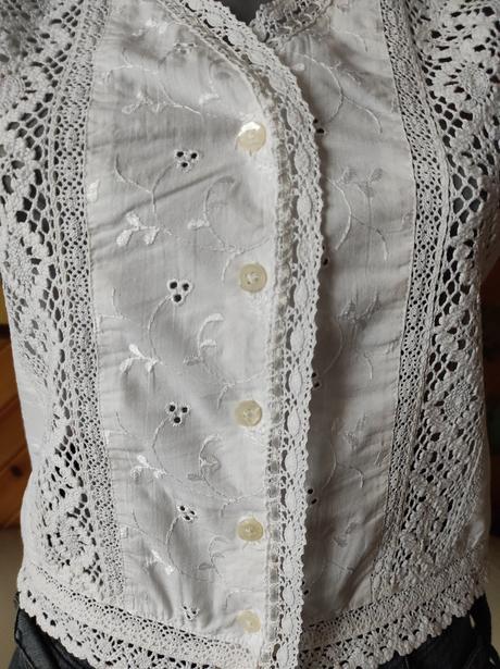 Top z indickej madeiry, zn. next veľ. uk 8 / eu 36, next,36