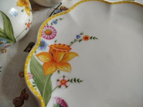 Spring awakening dezertny tanier, 