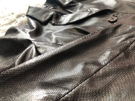 Lesklé sako so zvieracím vzorom, tcm,40