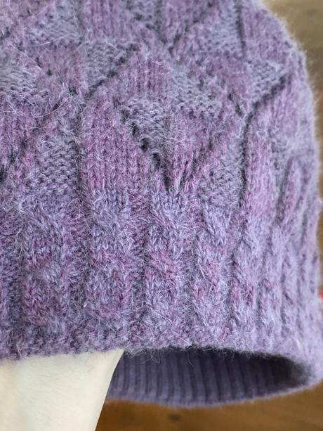 Fialová zateplená čiapka,