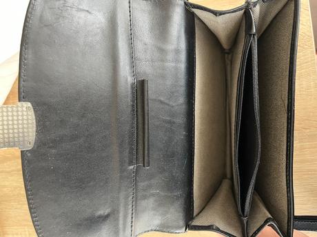 Kvalitna pánska kabelka z lícovej kože,