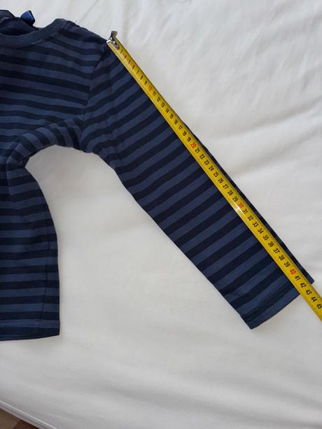 2x teple tričko 122/128, lupilu,128