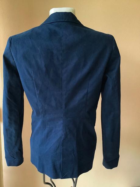 Krasne elasticke sako, bershka,s