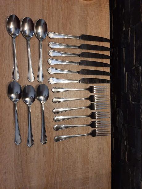 Sada príborov retro, 