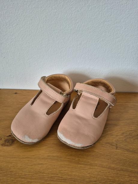 Ellarte capačky - barefoot, 21