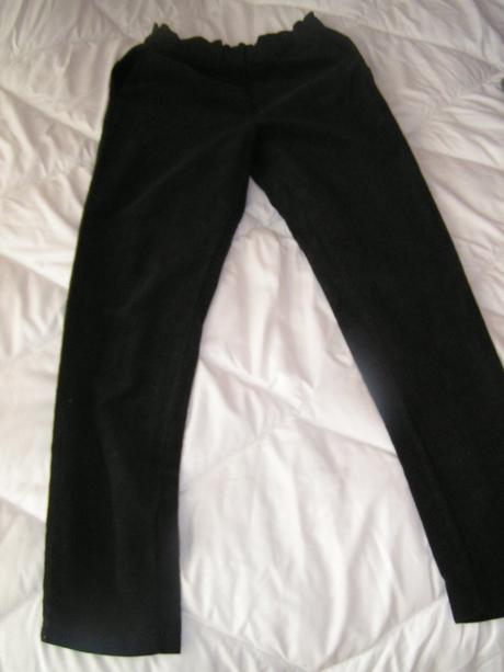 Nohavice na gumu, 152