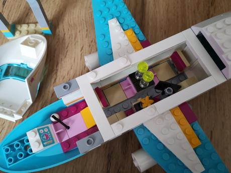 Lego friends 41100 súkromný tryskáč v mestečku hl,