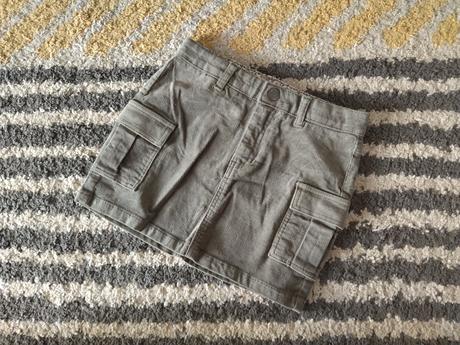 Menčestrová sukňa, h&m,122