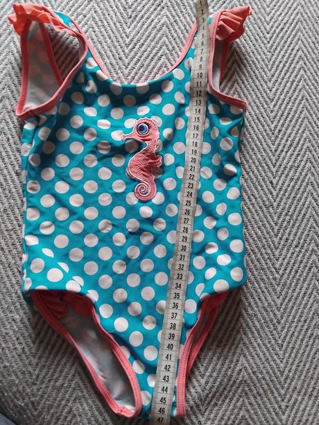 Plavky morsky konik, 110